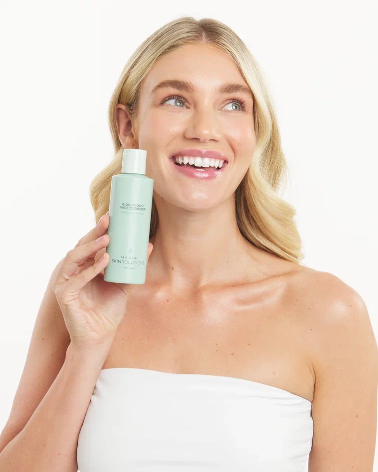 Bioglycolic Face Cleanser фото 6